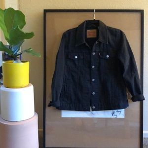 Levi’s Black denim jacket